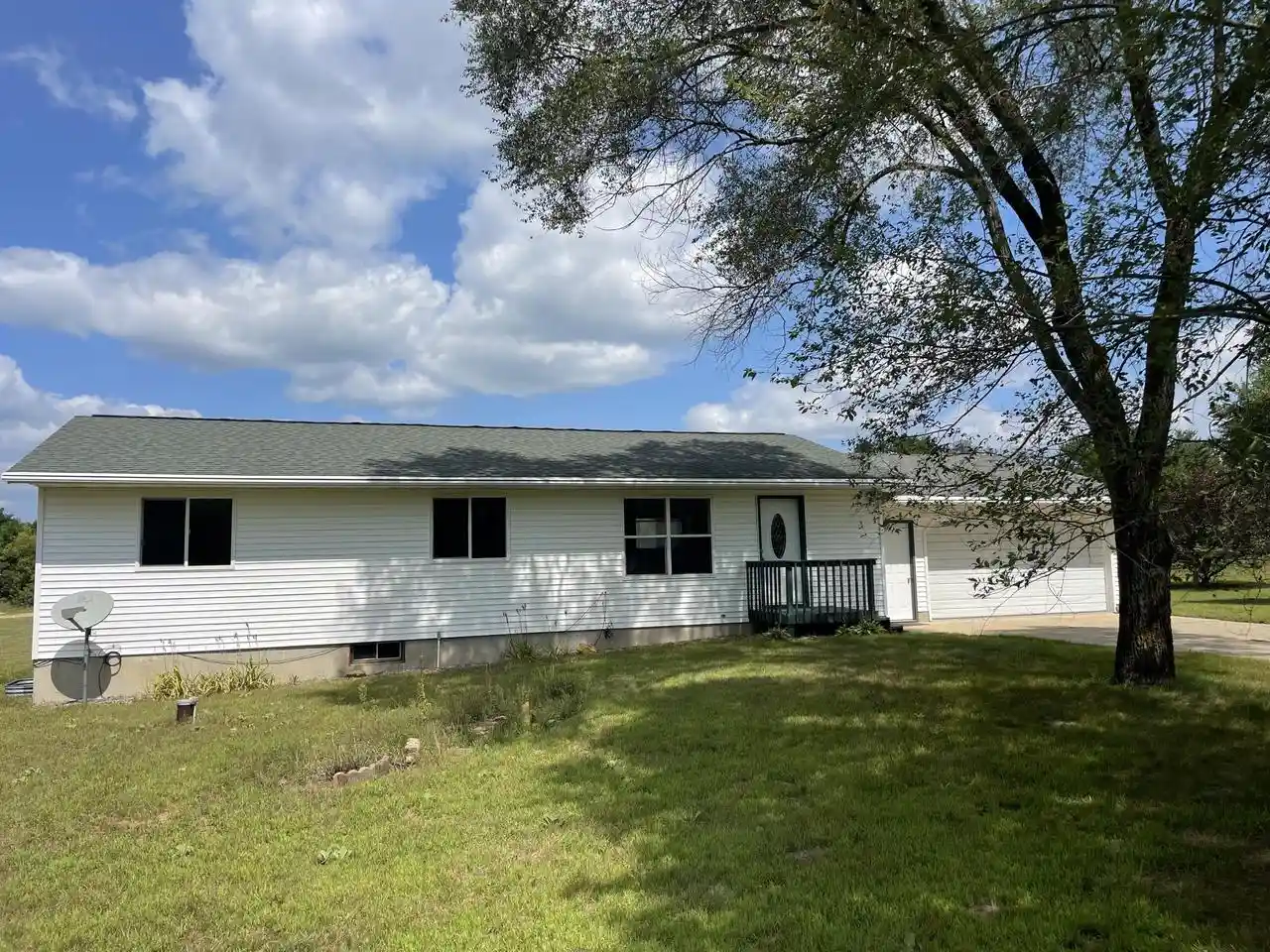 1st image of 10576 Hardtop Avenue Avenue, Sparta, WI 54656 | MLS# 1976067
