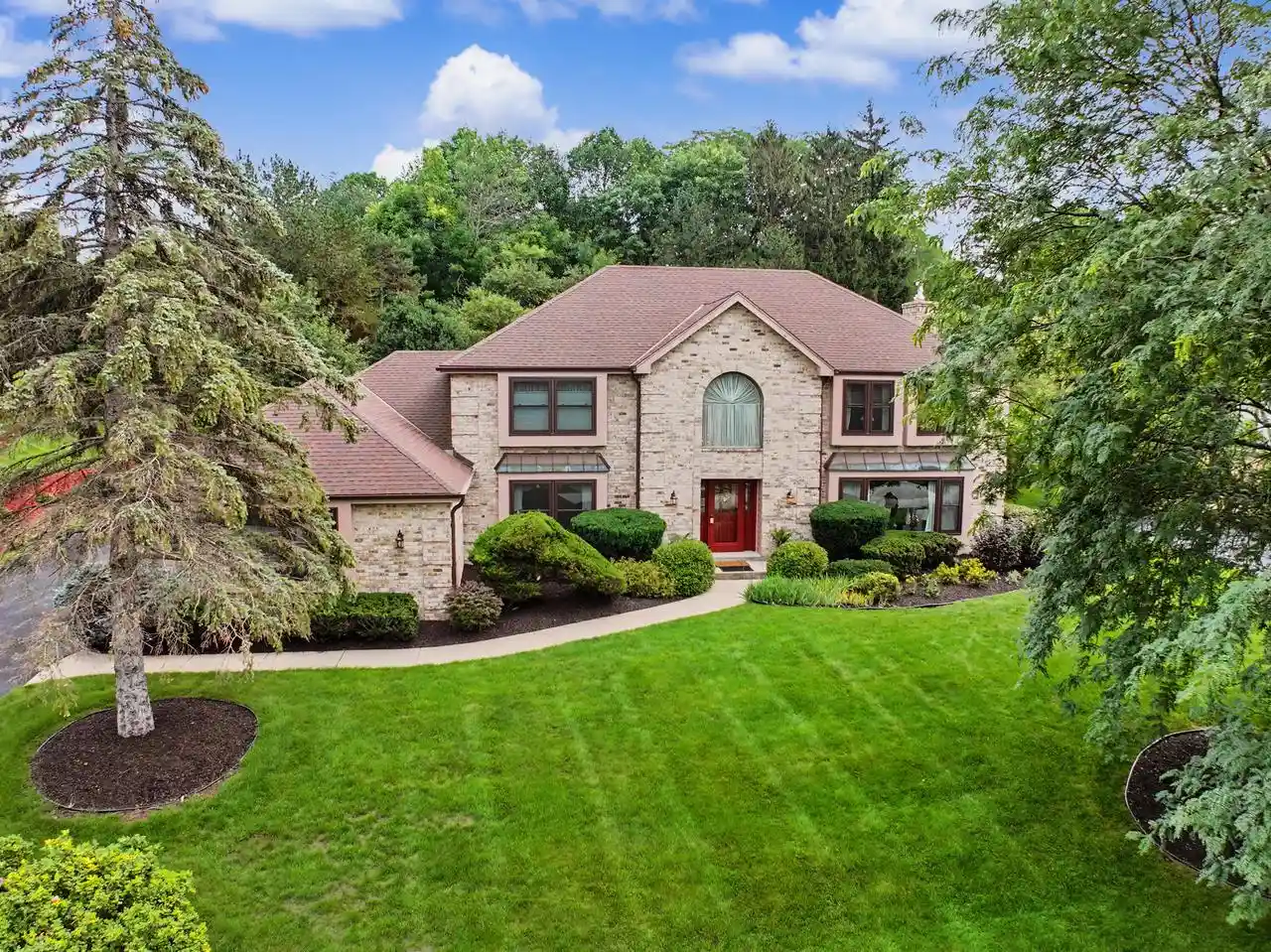 1st image of 2130 Derrin Lane Lane, Brookfield, WI 53045 | MLS# 1976063