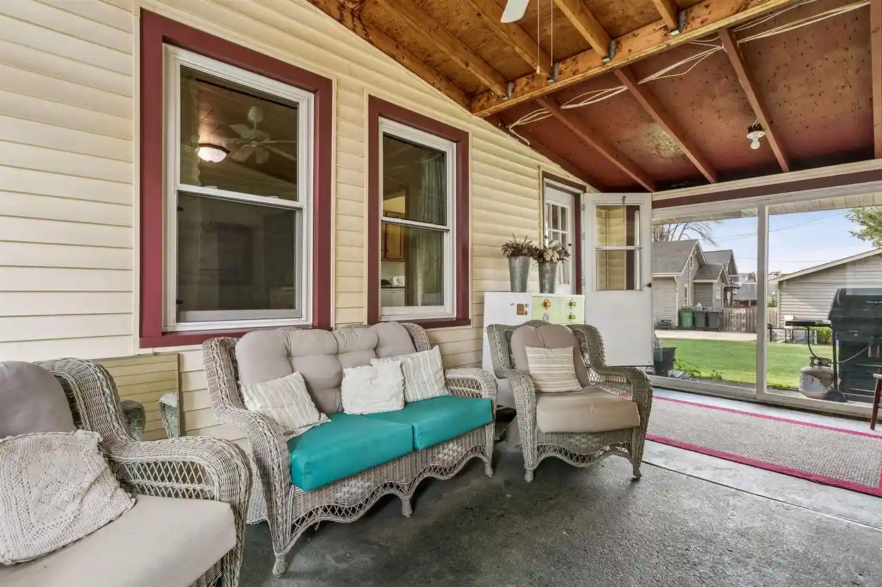 Photo 4 of Single family home for sale at 234 S Main Street Street, Brillion, WI 54110 | MLS# 50330976 | Listing updated on 2026-09-08