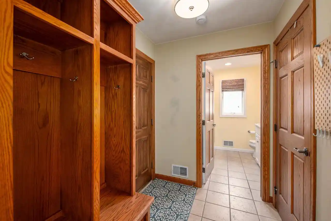 Photo 4 of Single family home for sale at W2416 Snowberry Dr Dr, Appleton, WI 54915 | MLS# 50330982 | Listing updated on 2026-08-17