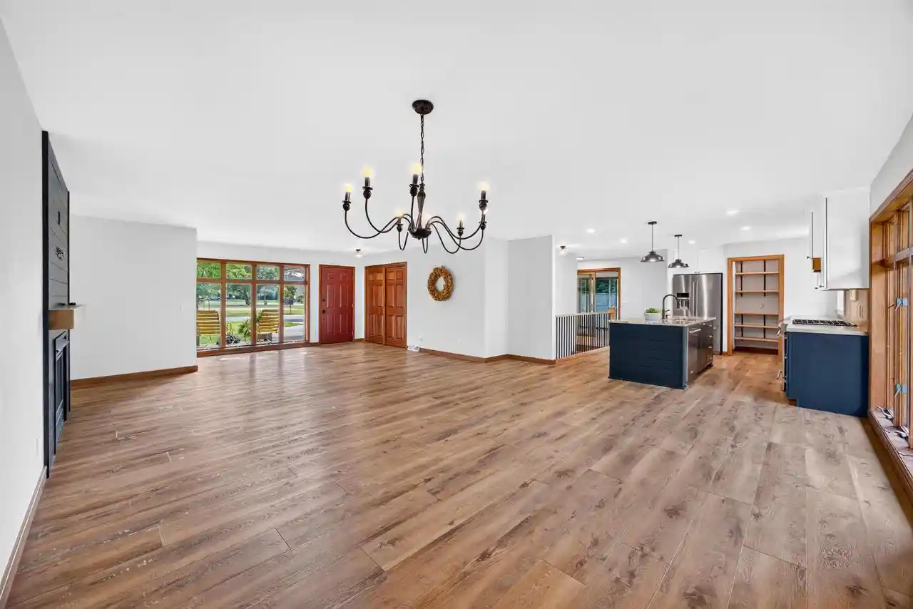 4th image of 1016 Sunset Boulevard Boulevard, Stevens Point, WI 54481 | MLS# 22603926