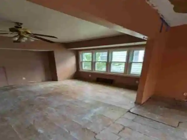 Photo 3 of Sale Pending at 3866 N 25Th Street Street, Milwaukee, WI 53206 | MLS# 1976074 | Listing updated on 2026-10-01