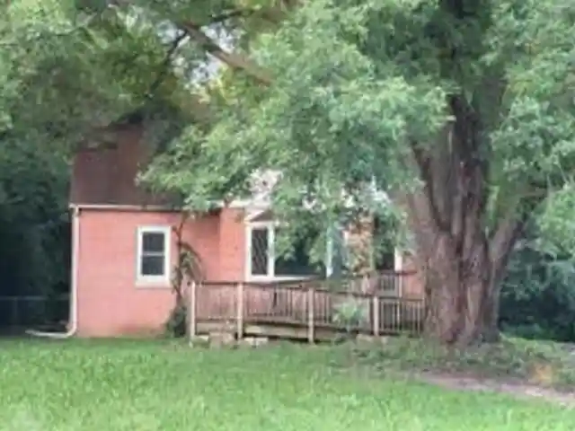 2nd image of 6766 Jansen Dr Dr, West Bend, WI 53090 | MLS# 1976082