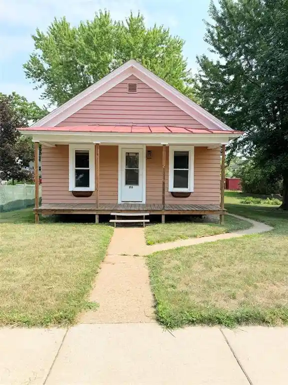 1st image of 213 S State Street Street, Chippewa Falls, WI 54729 | MLS# 1604182