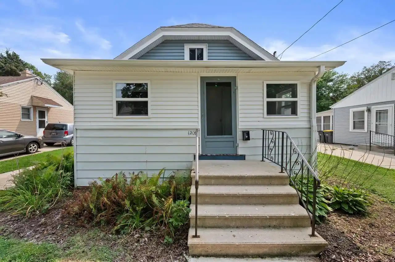 Photo 1 of Single family home for sale at 1209 Ellis Street Street, Waukesha, WI 53186 | MLS# 1976087 | Listing updated on 2026-09-12