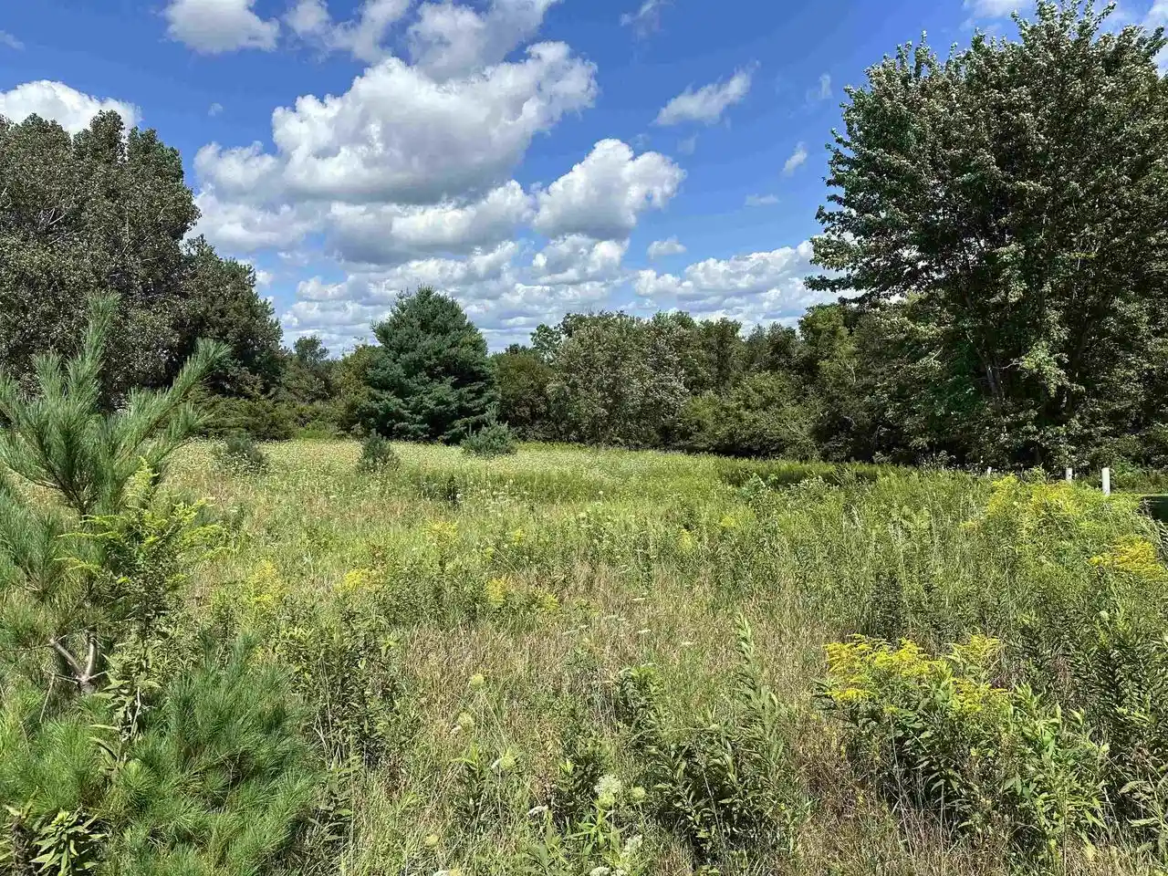 2nd image of 3730 W Banfield Road Road, Potosi, WI 53820 | MLS# 2030456
