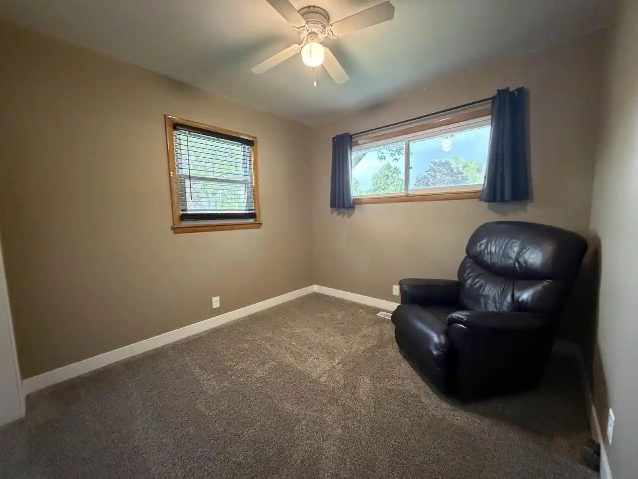 3rd image of 1704 Pershing Pl Pl, Janesville, WI 53546 | MLS# 2030459