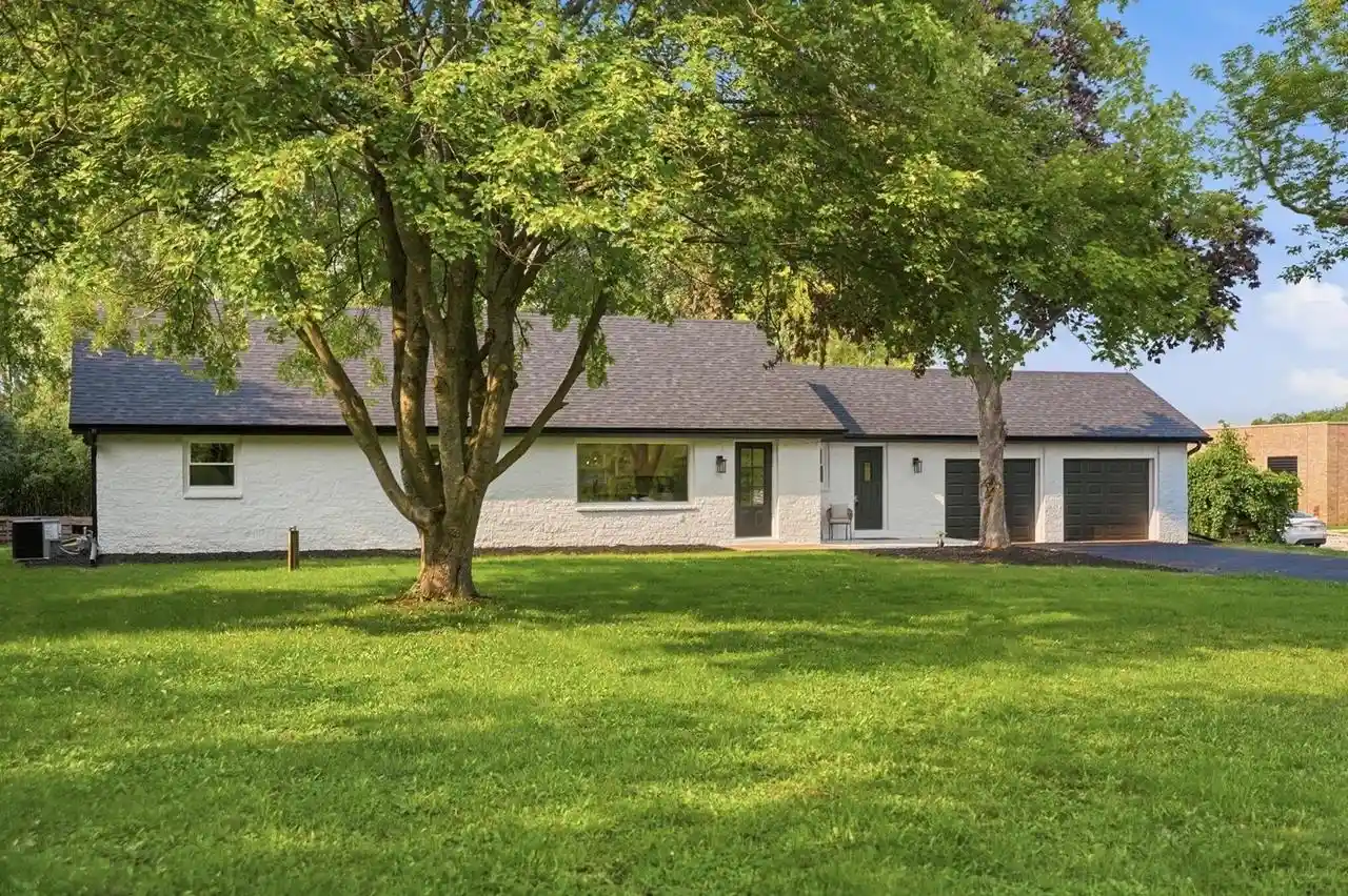 1st image of 7526 W County Line Road Road, Mequon, WI 53092 | MLS# 1976092