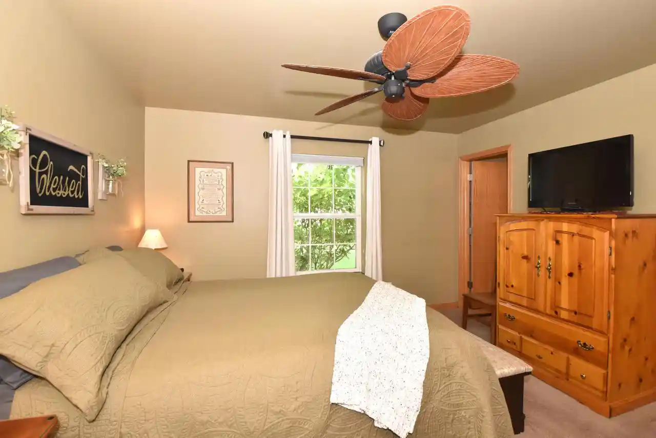Photo 3 of Single family home for sale at 3608 Rivers Crossing Dr Dr, Waukesha, WI 53189 | MLS# 1976095 | Listing updated on 2026-08-22