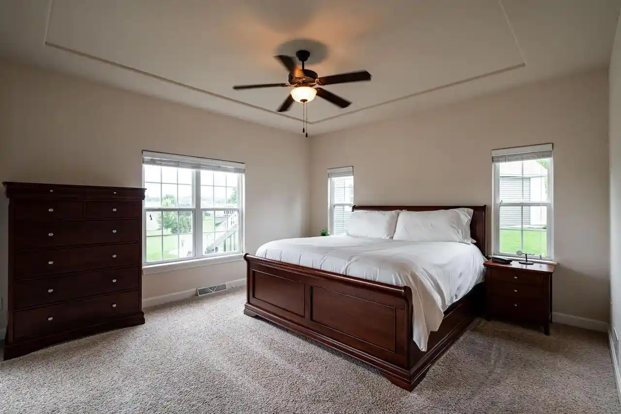 5th image of 1032 Juniper Lane Lane, Hartford, WI 53027 | MLS# 1976102