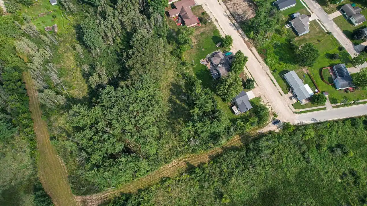 4th image of 29 Lots Stoughton Ave & W Elizabeth, Tomah, WI 54660 | MLS# 2030469