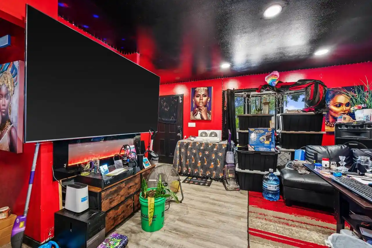 2nd image of 6559 W Spokane Street Street, Milwaukee, WI 53223 | MLS# 1976109