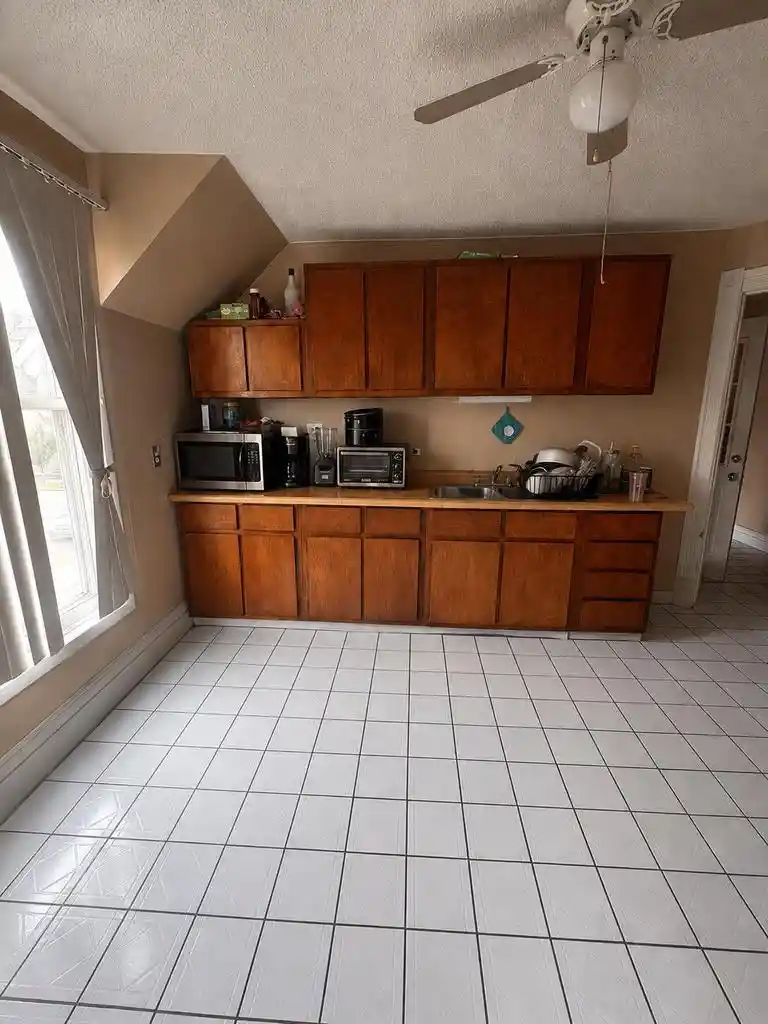 5th image of 1573 Packard Avenue Avenue, Racine, WI 53403 | MLS# 1976110