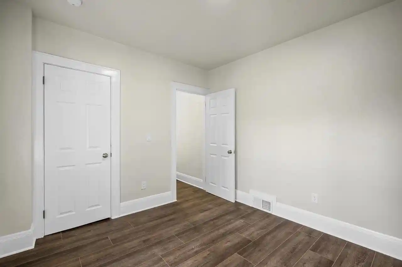 Photo 4 of Single family home for sale at 3258 N 23Rd Street Street, Milwaukee, WI 53206 | MLS# 1976111 | Listing updated on 2026-10-01