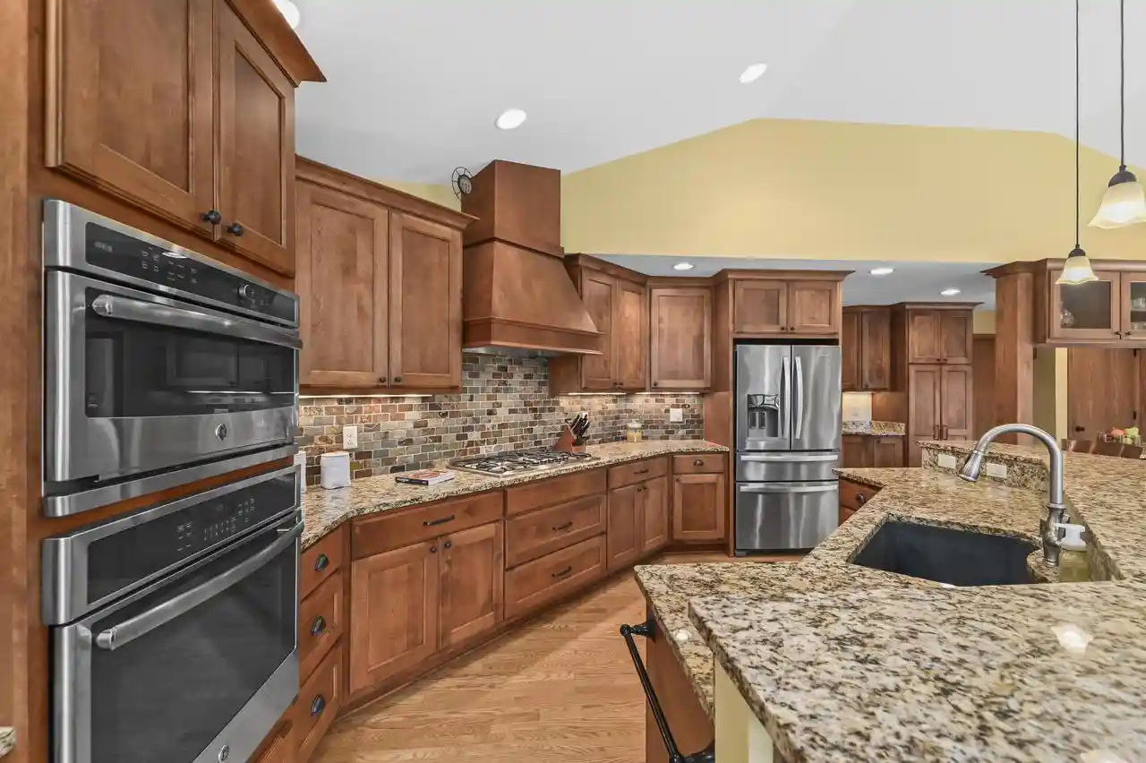 Photo 3 of Single family home for sale at 9515 W Hadley Street Street, Milwaukee, WI 53222 | MLS# 1976112 | Listing updated on 2026-09-15