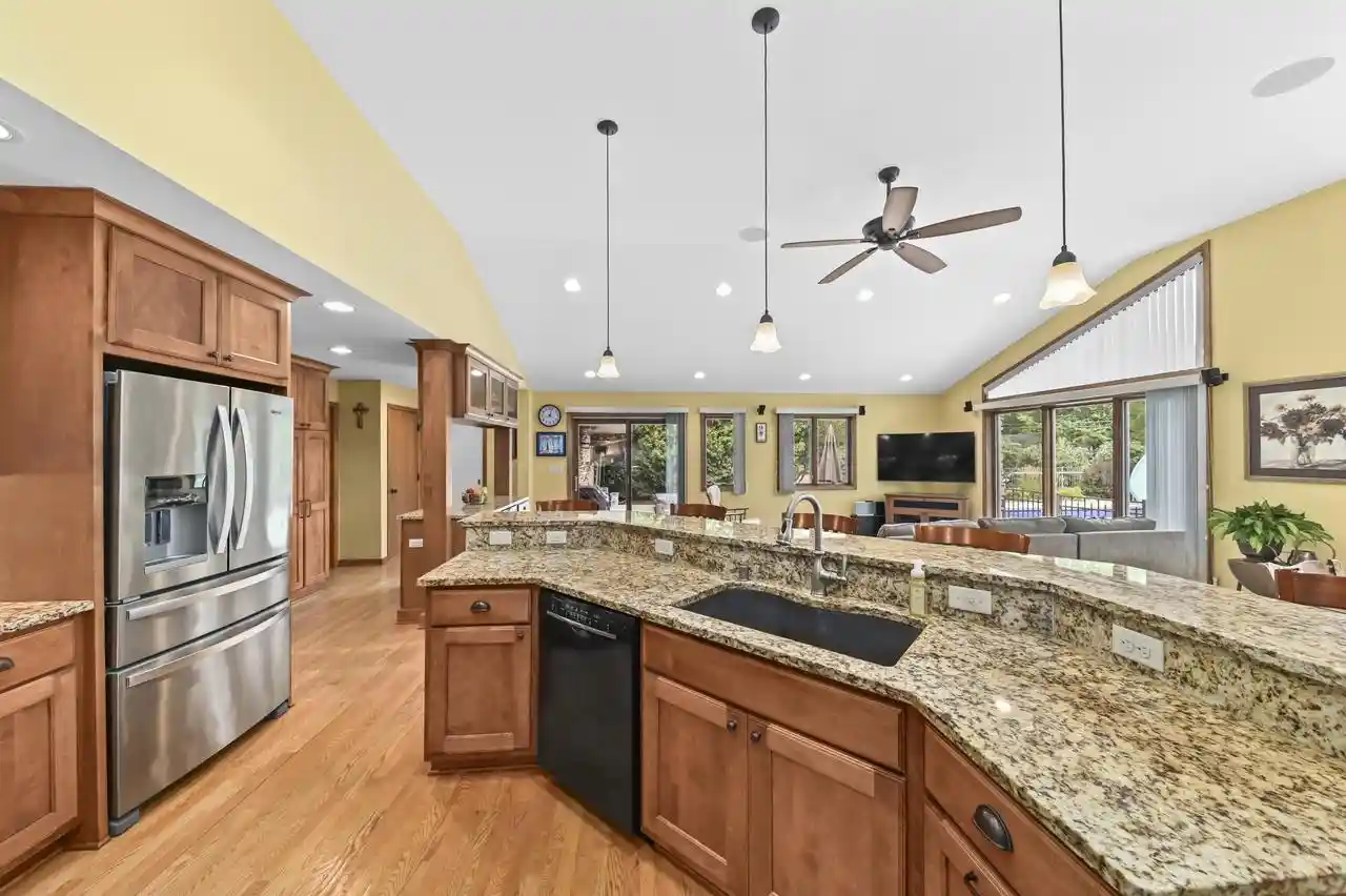 Photo 4 of Single family home for sale at 9515 W Hadley Street Street, Milwaukee, WI 53222 | MLS# 1976112 | Listing updated on 2026-09-15