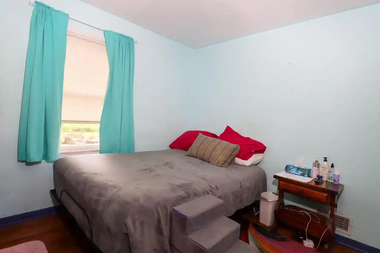 Photo 3 of Single family home for sale at 3413 3rd Avenue Avenue, Racine, WI 53402 | MLS# 1976116 | Listing updated on 2026-09-17