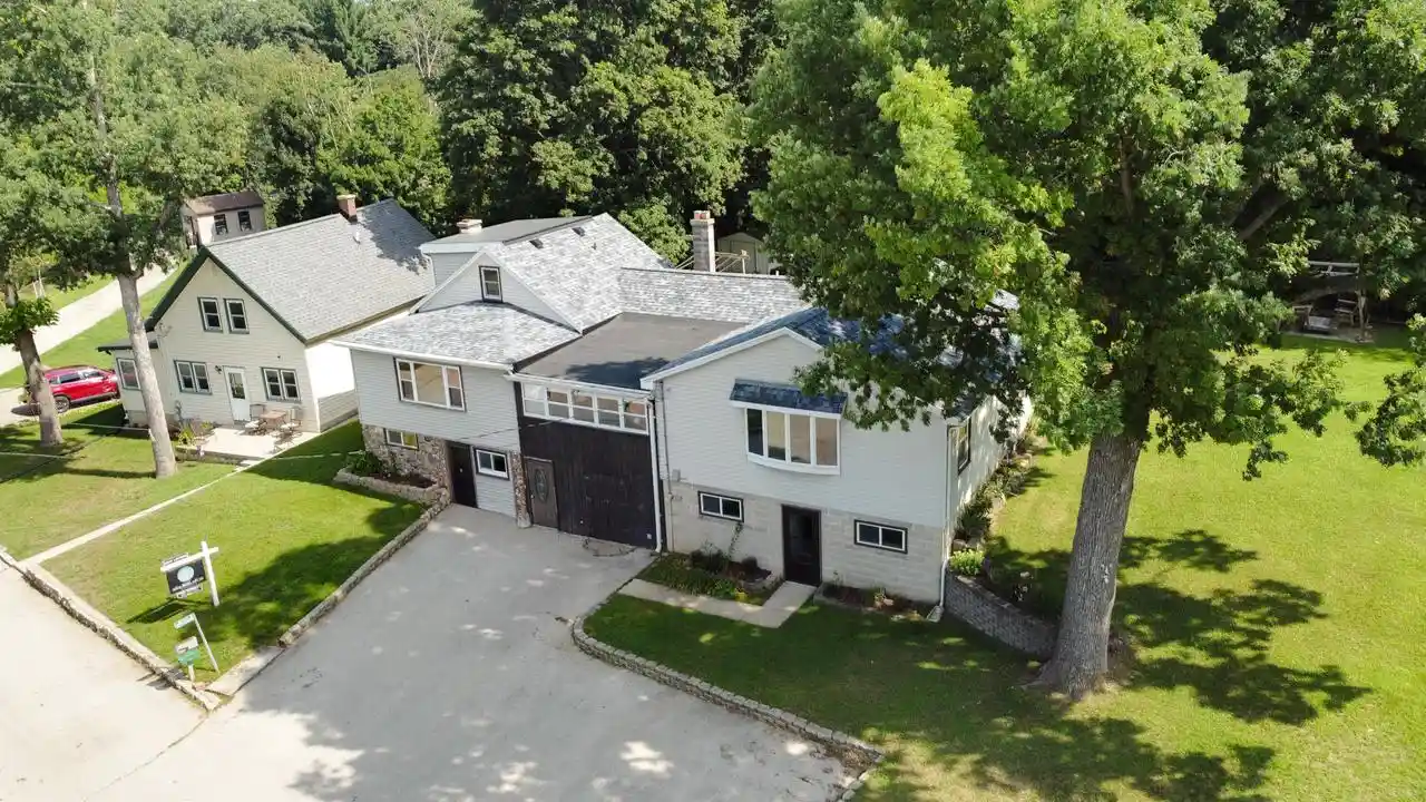 Photo 3 of Single family home for sale at W345s10334 Wambold Road Road, Mukwonago, WI 53149 | MLS# 1976118 | Listing updated on 2026-08-23