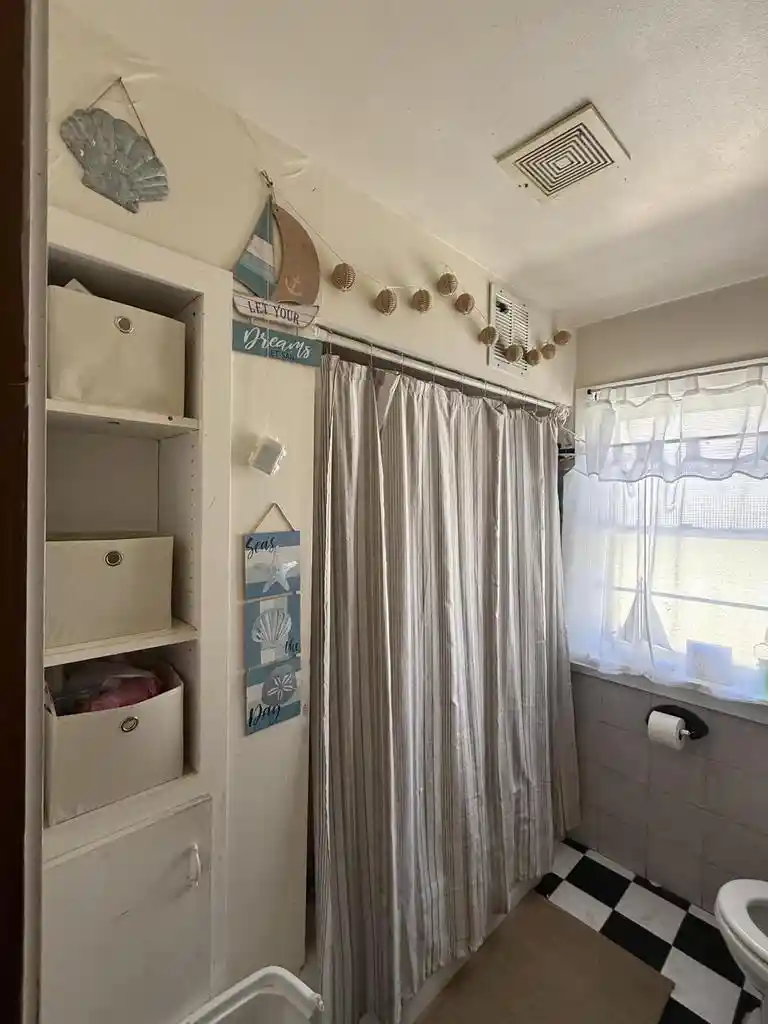 3rd image of 4901 N 65Th Street Street, Milwaukee, WI 53218 | MLS# 1976117