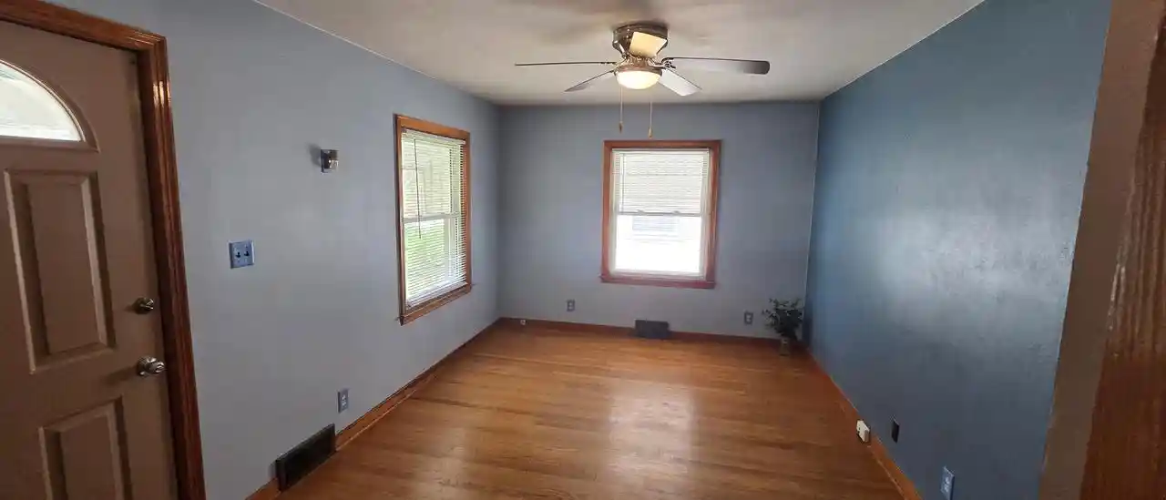 36th image of 2816 Gillen Street Street, Racine, WI 53403 | MLS# 1976125