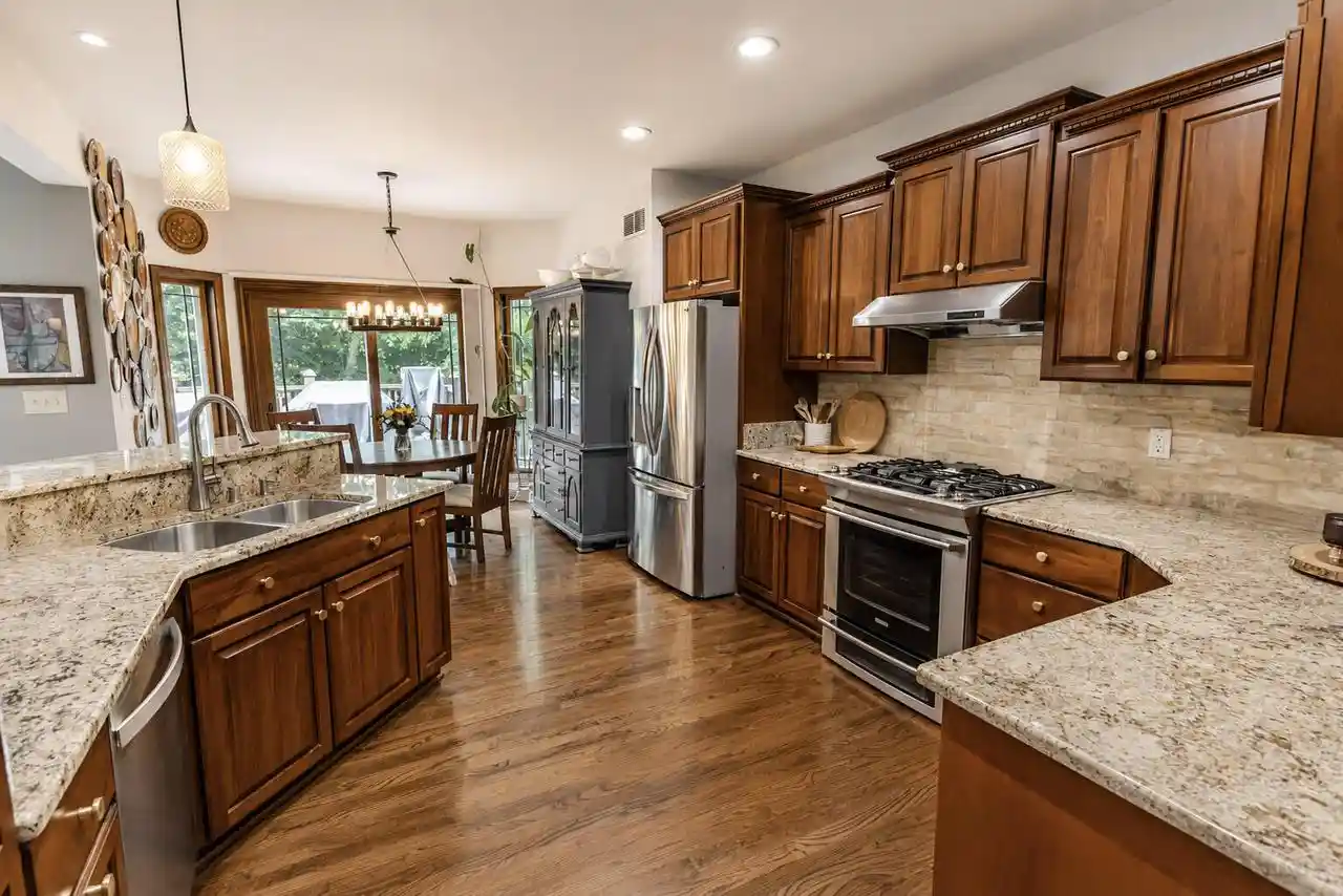 40th image of N49w15974 Caitlin Court Court, Menomonee Falls, WI 53051 | MLS# 1976128
