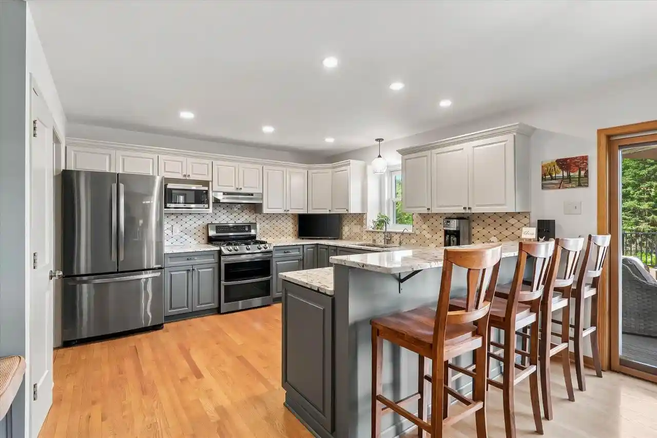 2nd image of 258 Clover Lane Lane, Fredonia, WI 53021 | MLS# 1976129