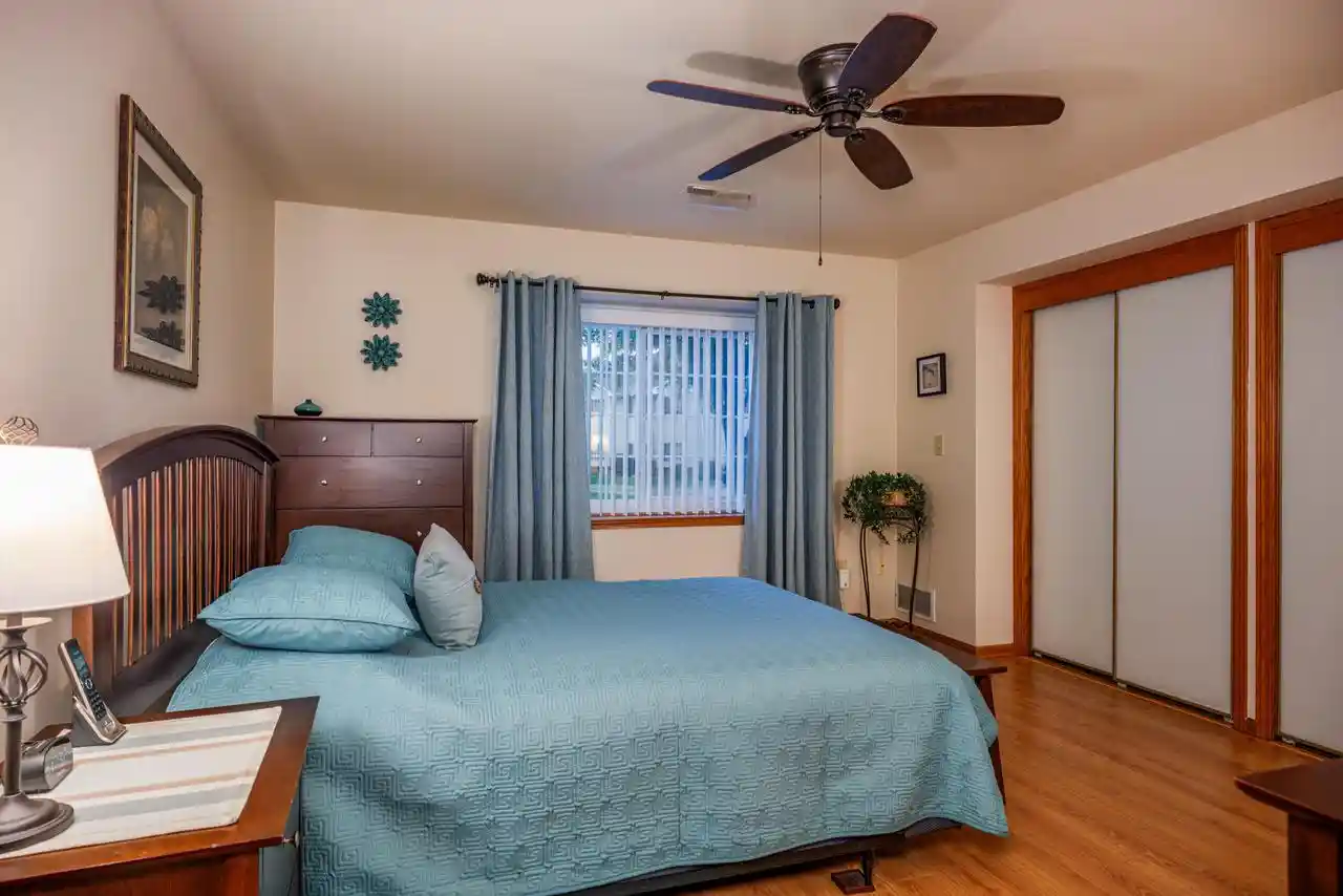 3rd image of 1270 Village Centre Dr Dr #1, Kenosha, WI 53144 | MLS# 1976134