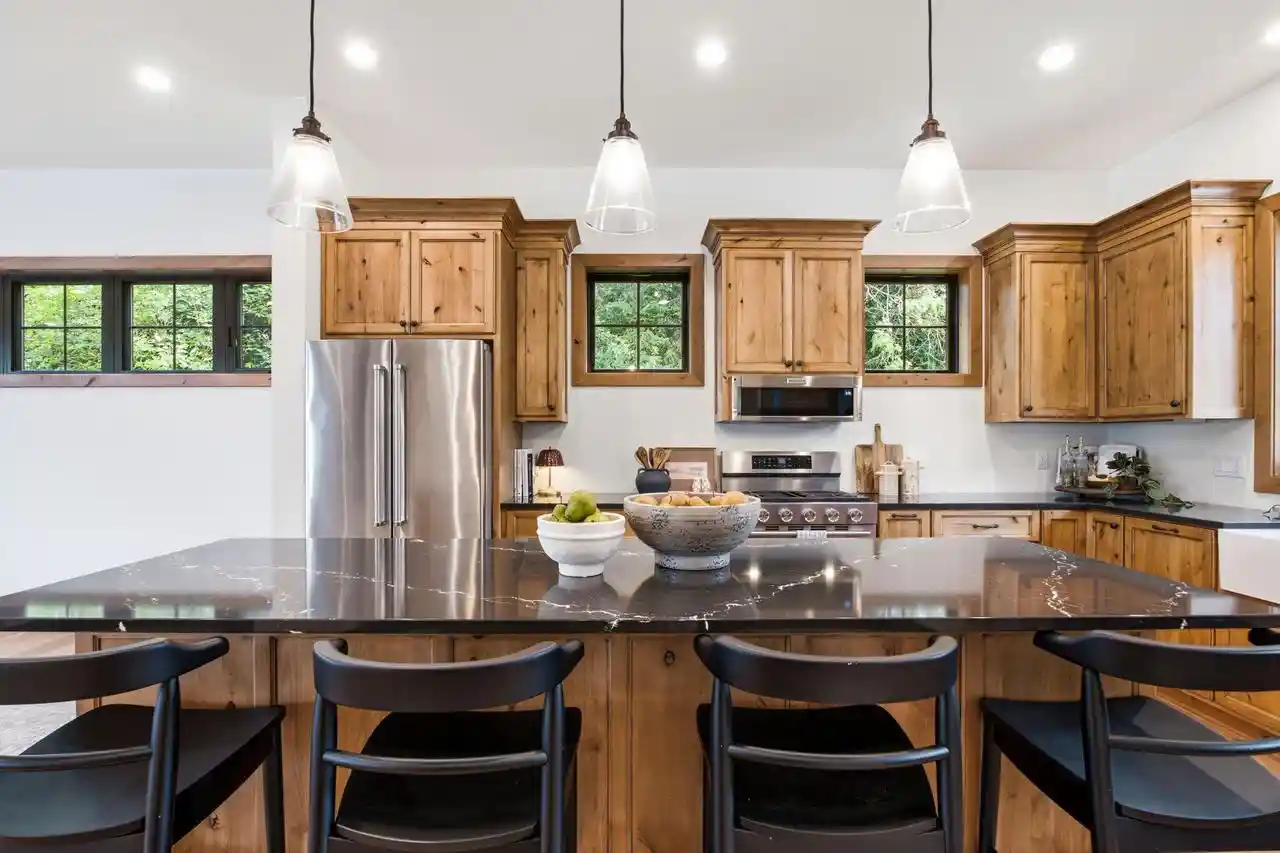 Photo 4 of Single family home for sale at 3244 N Interlaken Dr, Oconomowoc, WI 53066 | MLS# 1976144 | Listing updated on 2026-09-22