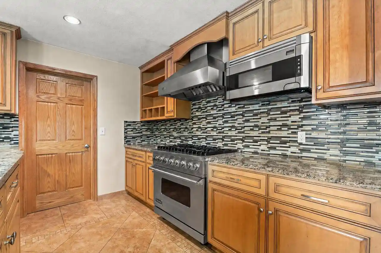 Photo 3 of Single family home for sale at N56w15799 Bette Dr Dr, Menomonee Falls, WI 53051 | MLS# 1976148 | Listing updated on 2026-08-16