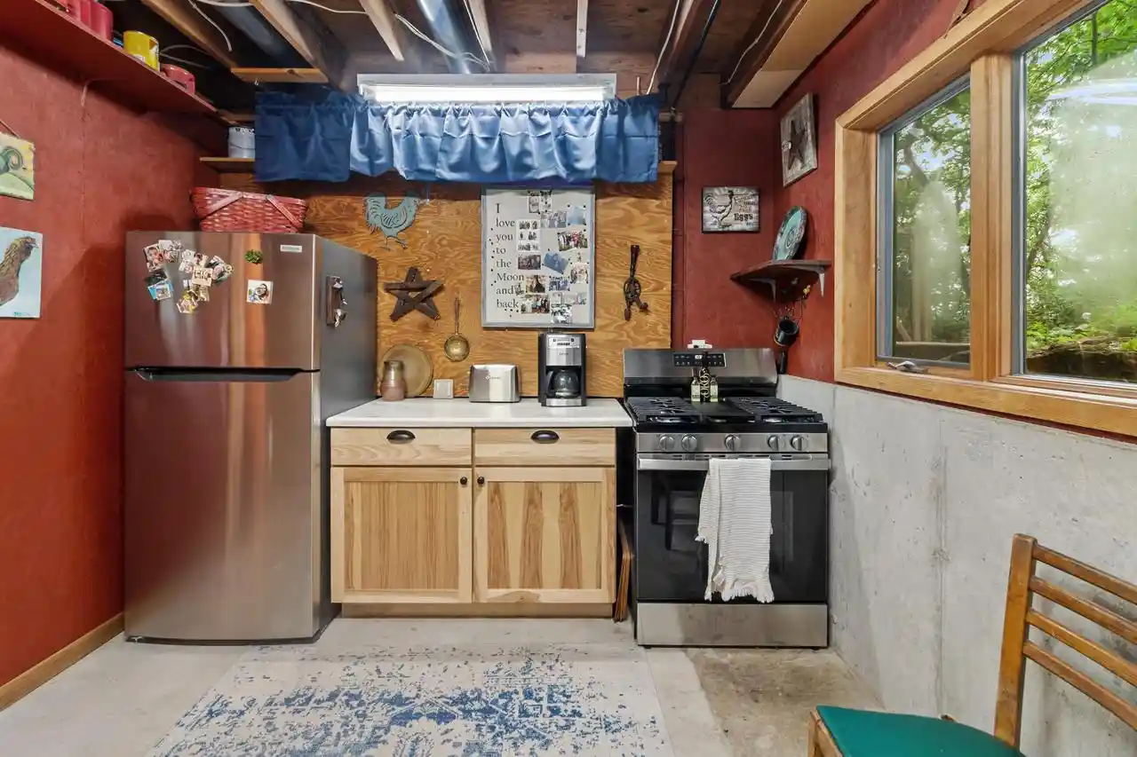 4th image of W8114 Nature Dr Dr, Whitewater, WI 53190 | MLS# 1976147