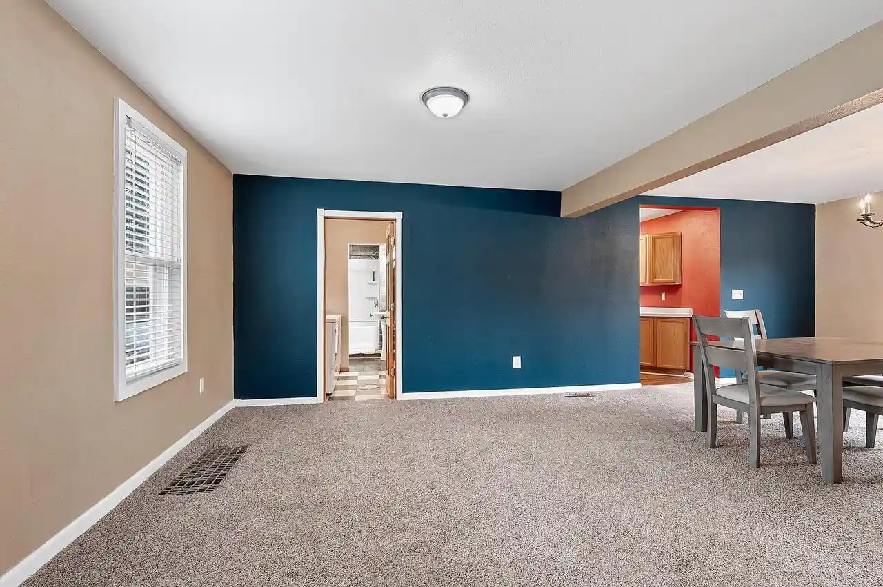 3rd image of 713 Huron Street Street, Manitowoc, WI 54220 | MLS# 1976157