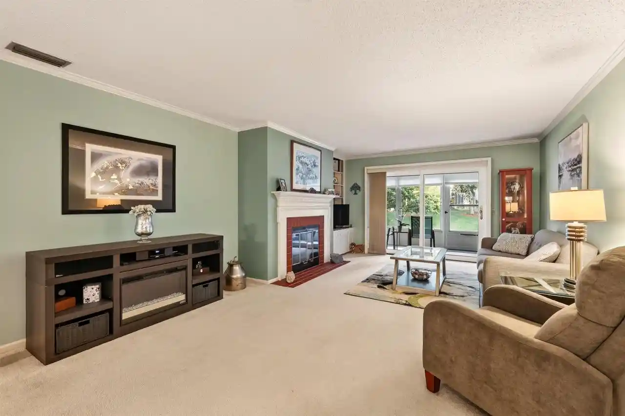 1st image of 1522 Golf View Road Road #D, Madison, WI 53704 | MLS# 2030492