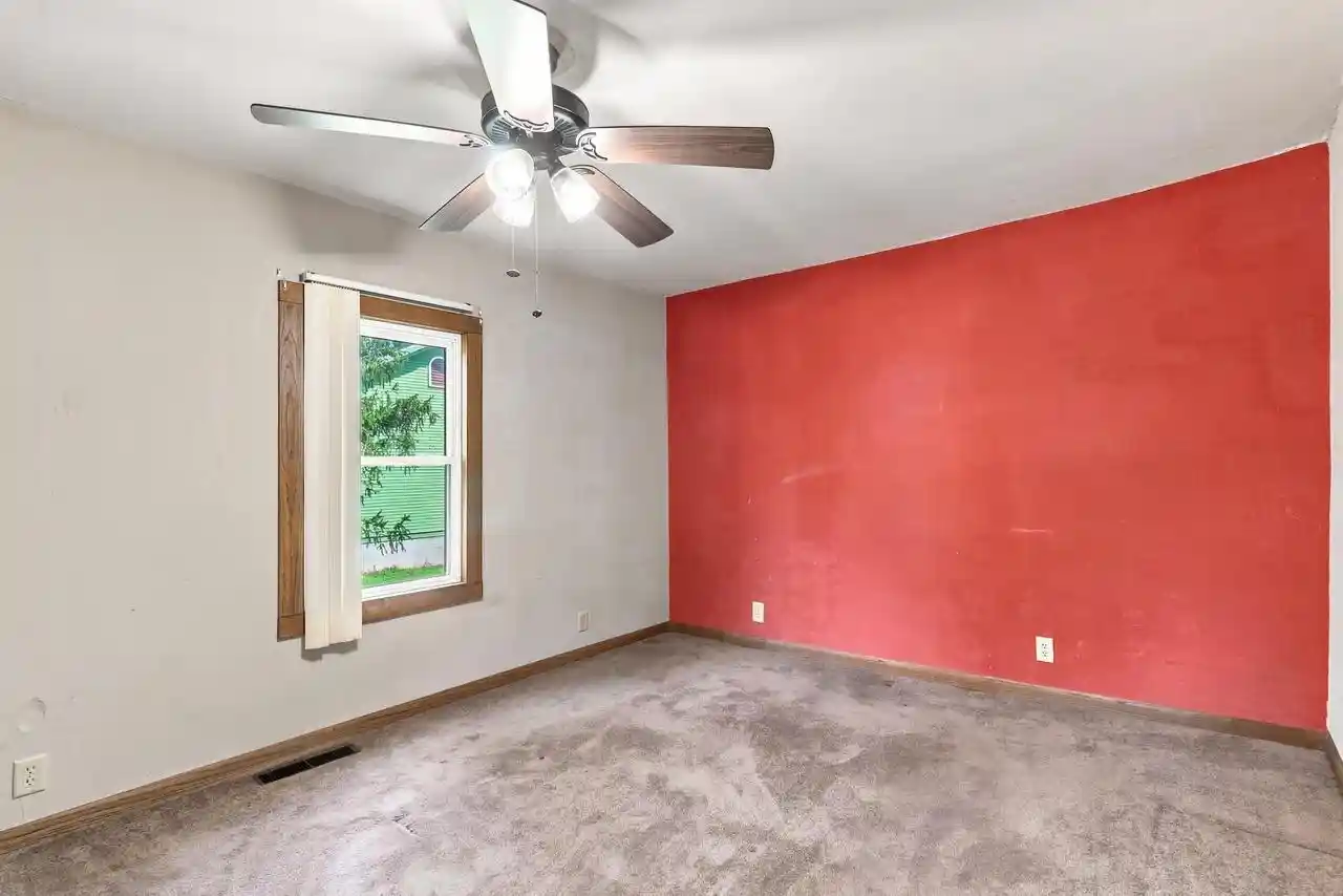 4th image of 953 W Peck Street Street, Whitewater, WI 53190 | MLS# 2030491