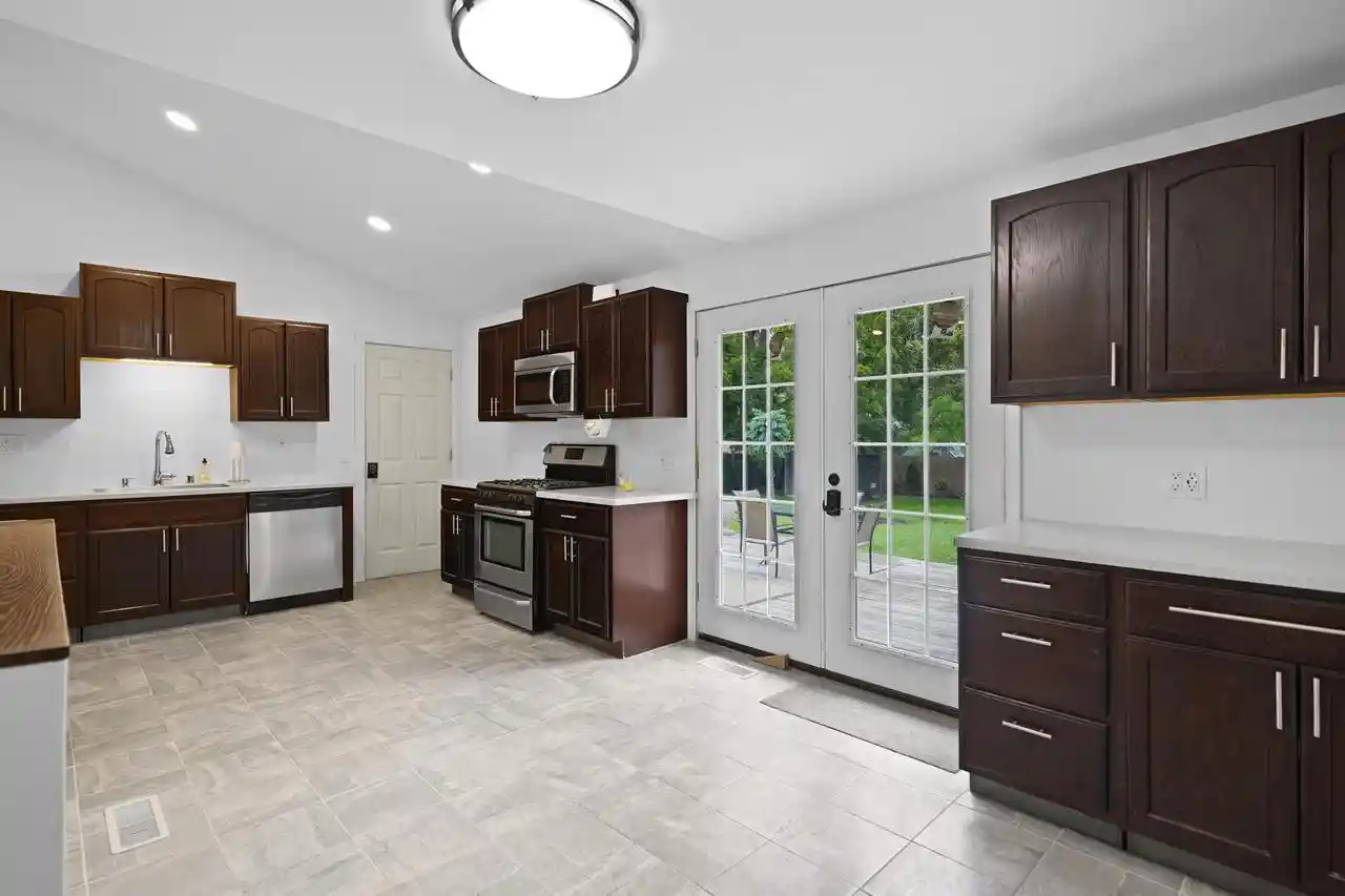4th image of 4223 Canterbury Lane Lane, Mount Pleasant, WI 53403 | MLS# 1976166