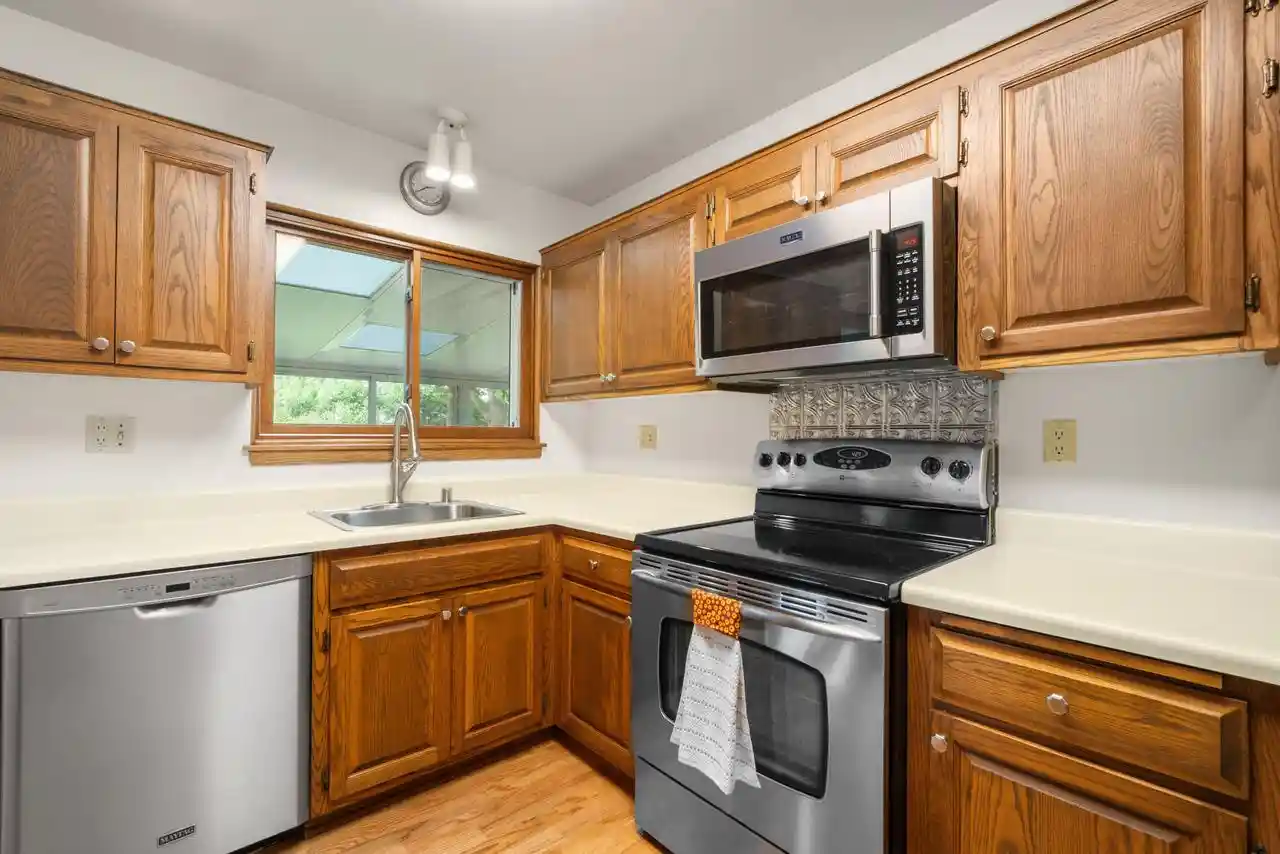 42nd image of 1504 W Decorah Road Road, West Bend, WI 53095 | MLS# 1976170