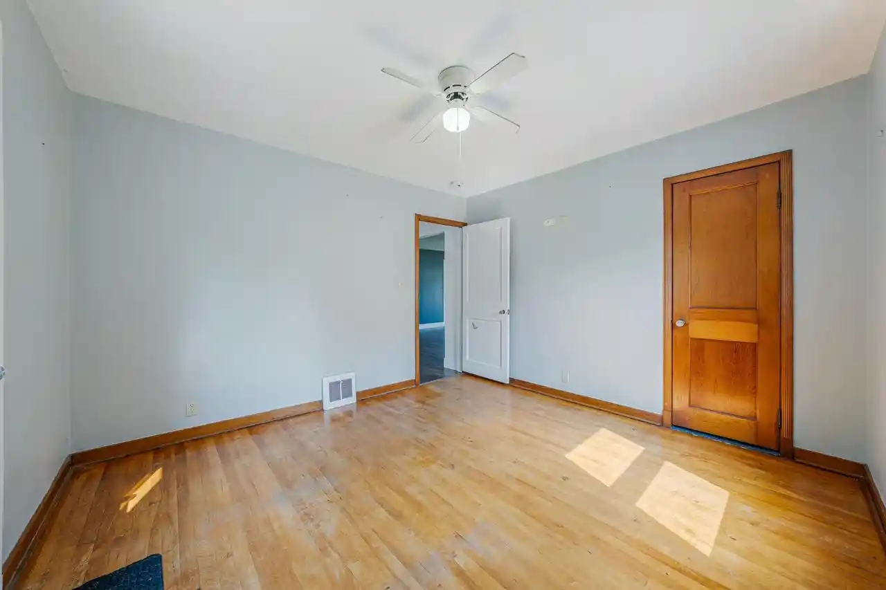 2nd image of 125 Mayer Street Street, Neenah, WI 54956 | MLS# 50330977