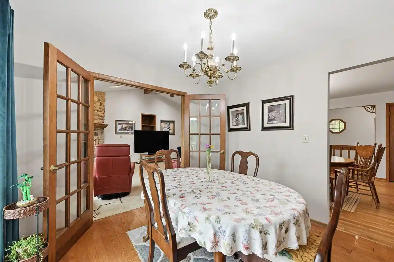Photo 2 of Single family home for sale at 27346 Foxhaven Dr Dr, Waterford, WI 53185 | MLS# 1976186 | Listing updated on 2026-10-10