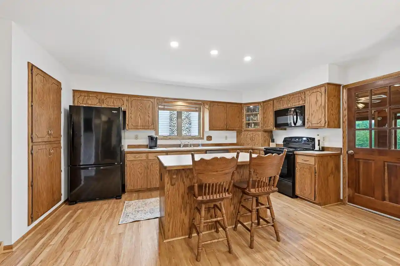 Photo 3 of Single family home for sale at 27346 Foxhaven Dr Dr, Waterford, WI 53185 | MLS# 1976186 | Listing updated on 2026-10-10