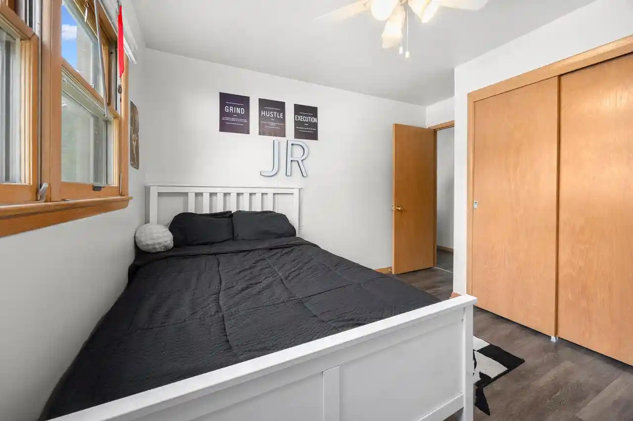 Listing Photo 4 - Condo for sale in building located at 3674 E College Ave Ave, Cudahy, WI 53110 - Unit #3764A
