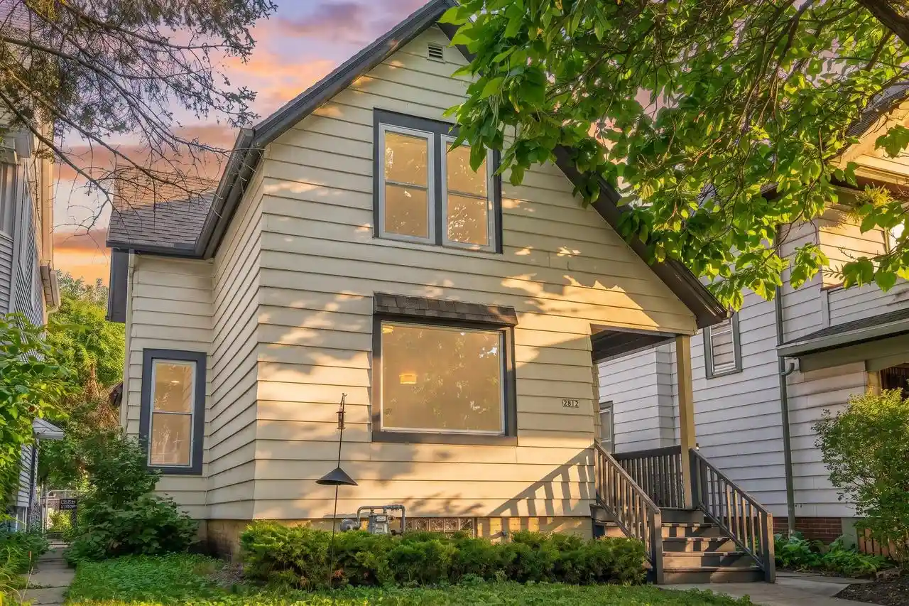 1st image of 2812 N Pierce Street Street, Milwaukee, WI 53212 | MLS# 1976184