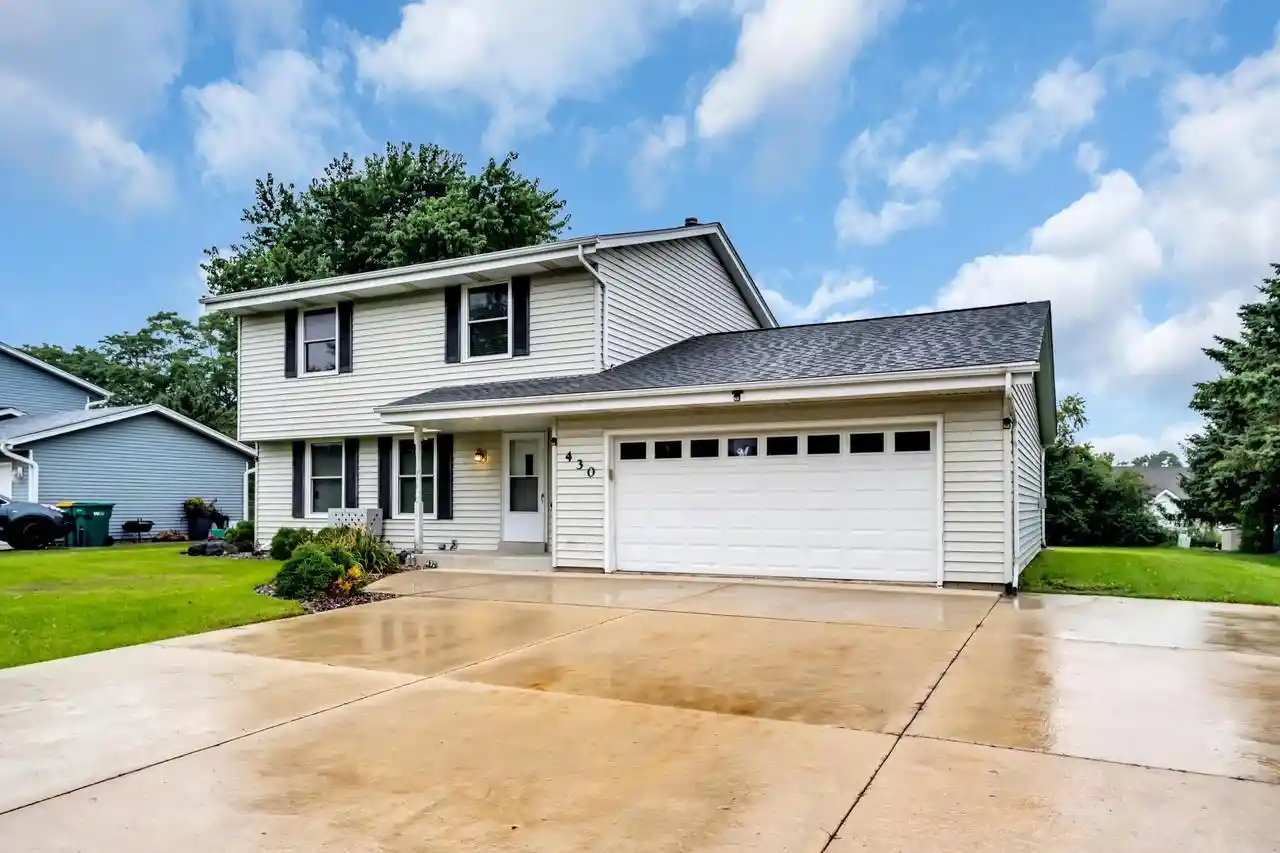 1st image of 430 18th Avenue Avenue, Union Grove, WI 53182 | MLS# 1976179