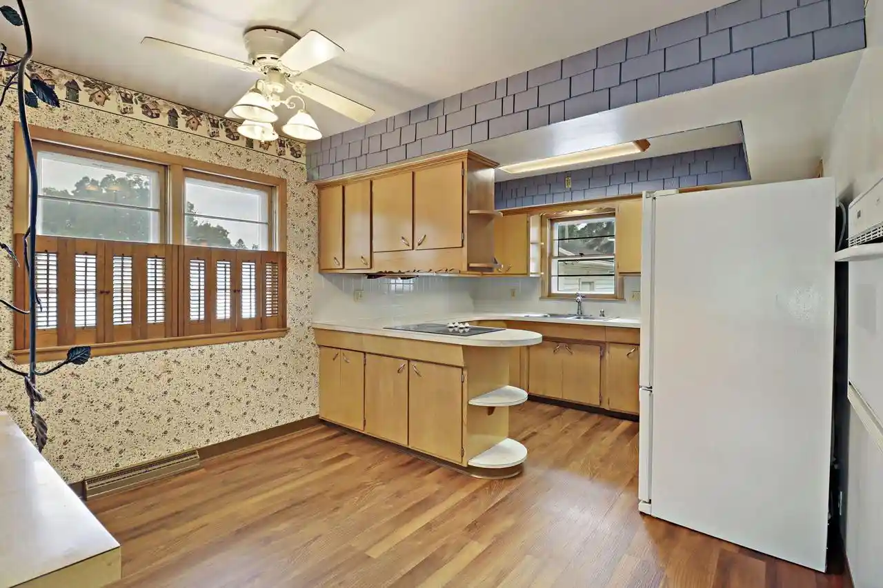 35th image of 8920 20th Avenue Avenue, Kenosha, WI 53143 | MLS# 1976191