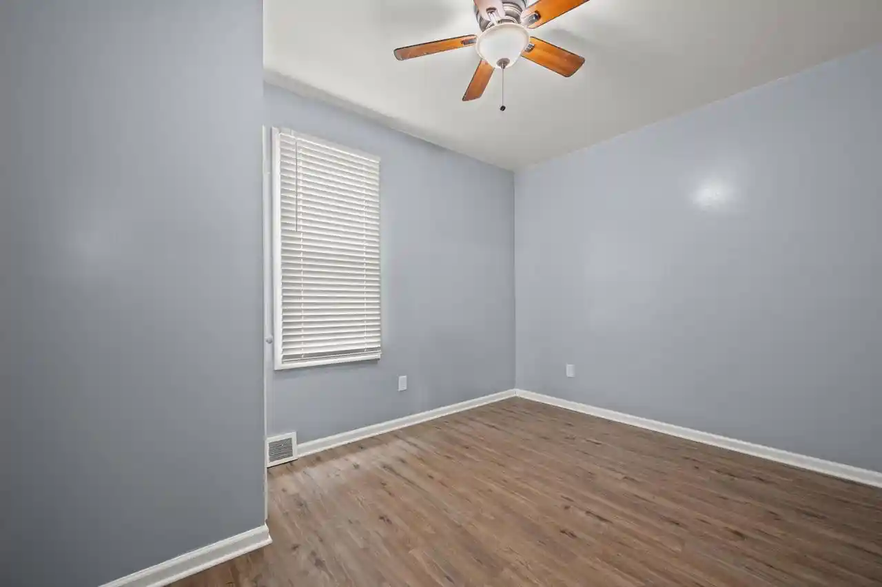 26th image of 3026 W Eggert Pl Pl, Milwaukee, WI 53209 | MLS# 1976193