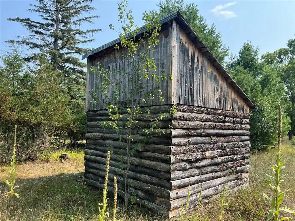 3rd image of 8348 W Valentine Road Road, Black River Falls, WI 54615 | MLS# 1604068