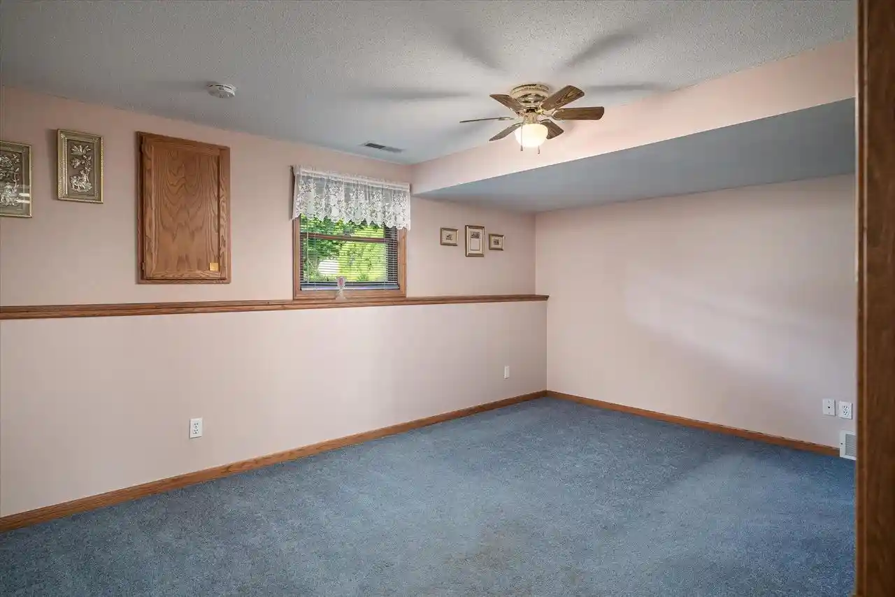 Photo 4 of Single family home for sale at 310 Haralson Lane Lane, La Crescent, MN 55947 | MLS# 1976206 | Listing updated on 2026-09-03