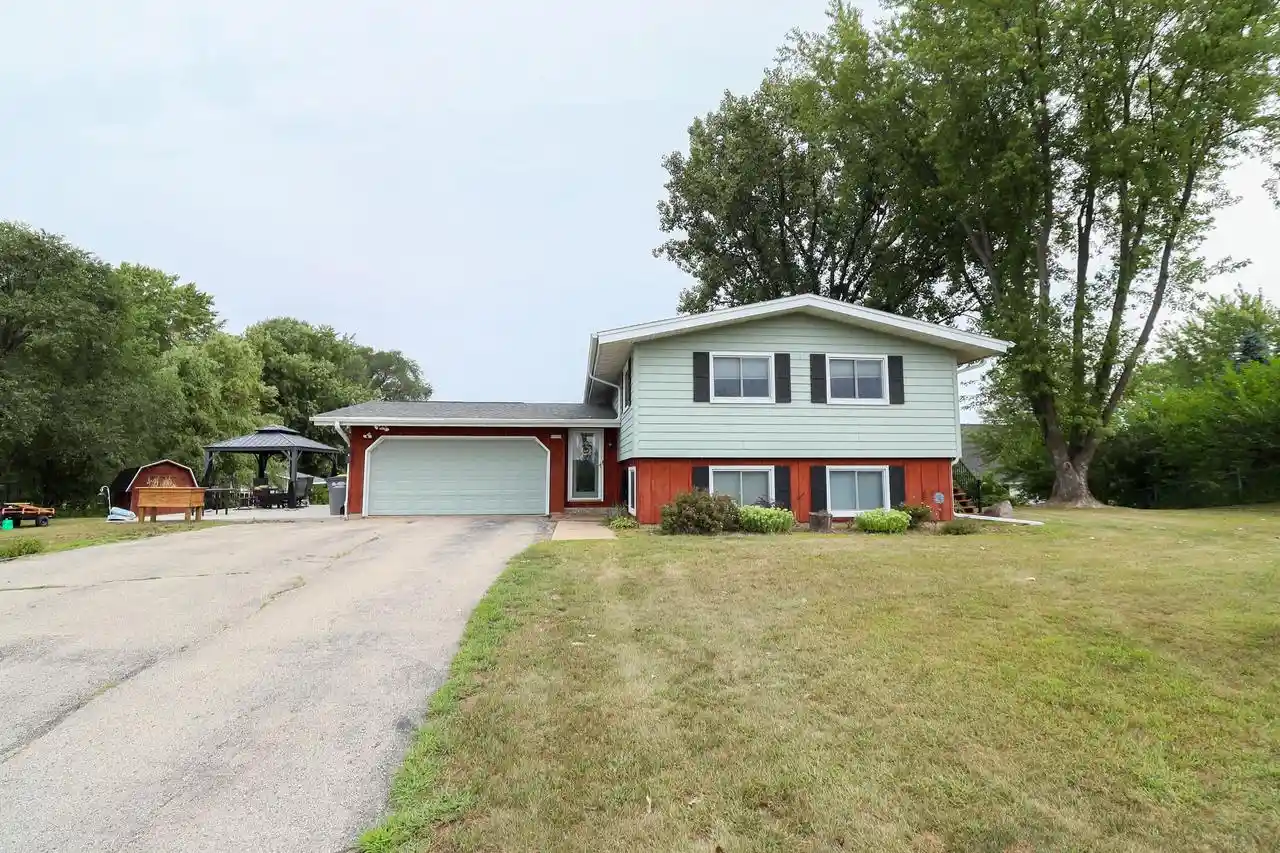 1st image of W7570 Mchugh Court Court, Holmen, WI 54636 | MLS# 1976199