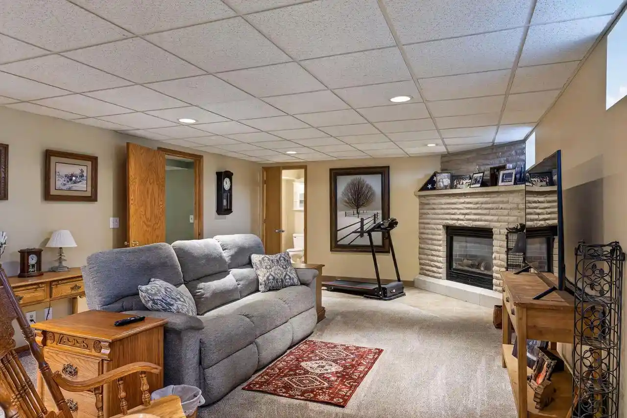 4th image of 2101 Green Bay Street Street, La Crosse, WI 54601 | MLS# 1976202