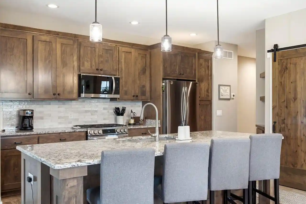 4th image of 627 Lambert Court Court, Slinger, WI 53086 | MLS# 1976210