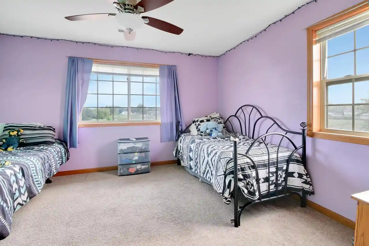 2nd image of W197n16879 Stonewall Dr Dr, Jackson, WI 53037 | MLS# 1976213