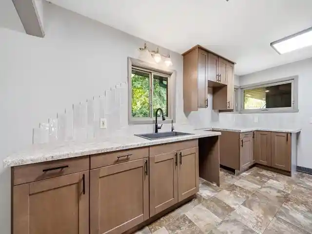 52nd image of 900 S Adams Avenue Avenue, Marshfield, WI 54449 | MLS# 22603942